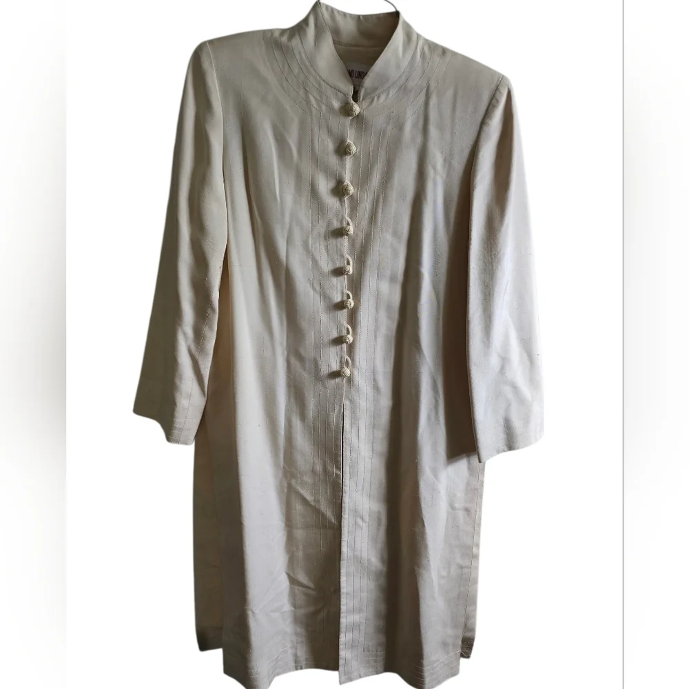 Vintage Tom and Linda Platt Ivory Silk Duster Coat (or longline jacket) - Picture 1 of 7